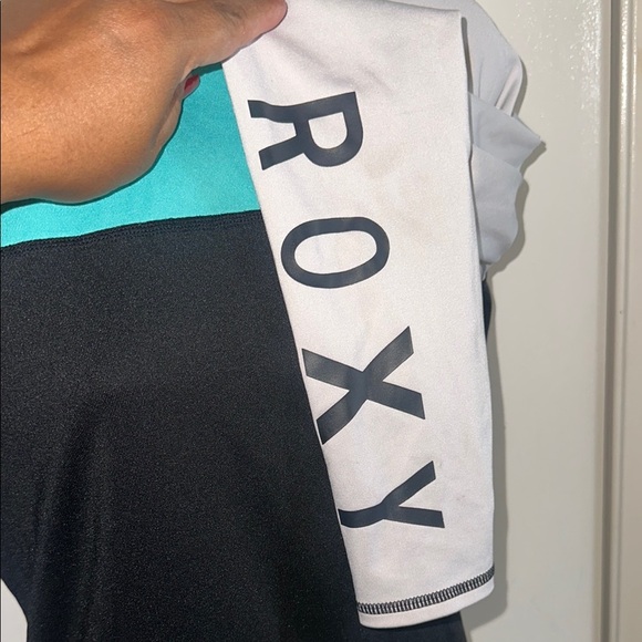 Roxy Multicolor Long Sleeve Swim Coverup - Picture 5 of 6